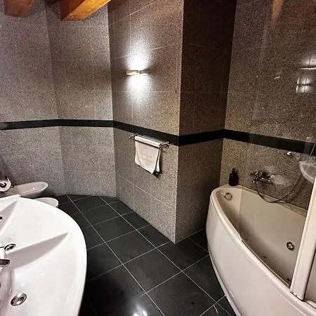 Hradna Brana מלון